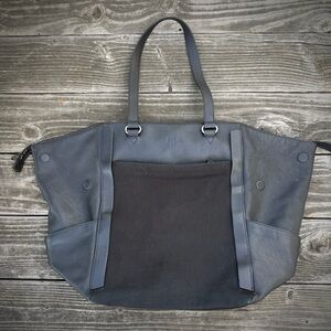 Betabrand leather Travel Tote. Converts to Backpack